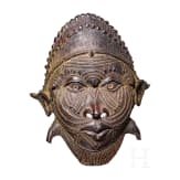 A Nigerian bronze mask of the B&eacute;nin, 20th century
