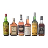 Twelve bottles of whiskey and port from USA/Ireland/Scotland etc., 1960s/70s