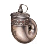 Silberne Pulverflasche in Muschelform, Bhopal, 19. Jhdt.