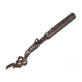 Eisengeschnittener Radschlossschl&uuml;ssel mit Pulverma&szlig;, deutsch, 17. Jhdt.