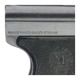 Le Francais, Policeman
