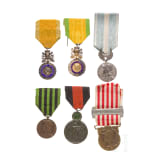 F&uuml;nf franz&ouml;sische und eine belgische Medaille