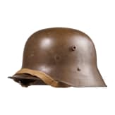 A steel helmet M 17