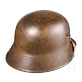 A steel helmet M 17