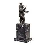 A sculpture of the Berlin bear on a marble pedestal, circa 1935/40