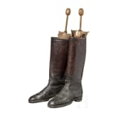 A pair of boots for officers