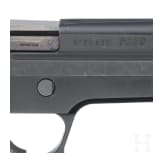 SIG Sauer P 220