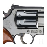Smith & Wesson Mod. 29-2, "The .44 Magnum", in Schatulle