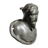 Bronzeapplike mit B&uuml;ste eines Germanen mit Haarknoten, r&ouml;misch, sp&auml;tes 2. Jhdt. n. Chr.