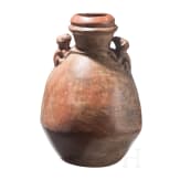 Flasche mit fig&uuml;rlichen Henkeln, Peru, Moche-Kultur, 4. - 8. Jhdt.