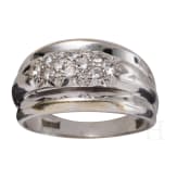 Wei&szlig;goldring mit Diamanten