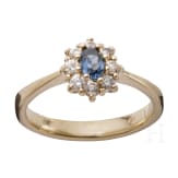 Ring mit Saphir