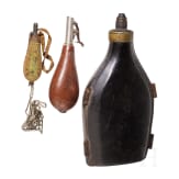 Zwei Pulverflaschen, England, um 1850