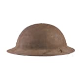 Stahlhelm M 17 "Brodie" mit einer Halterung f&uuml;r das Kettenvisier