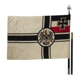 Reichskriegsflagge mit Fahnenstange