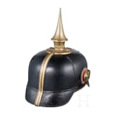 Helm und Schulterst&uuml;cke eines Majors im K. S. 8. Infanterie-Regiment "Prinz Johann Georg" Nr. 107, datiert 1908
