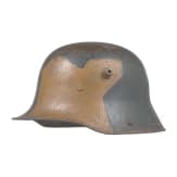 Stahlhelm M 17 mit Tarnanstrich