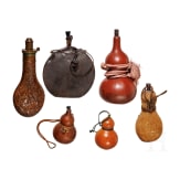 Kleine Sammlung Koyaku Ire (Z&uuml;ndkrautflaschen) und Kugelbeh&auml;lter, Japan, Edo-Periode