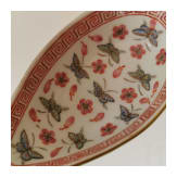 Seltener famille-rose-L&ouml;ffel mit Guangxu-Marke und aus der Zeit, China, 19./20. Jhdt.
