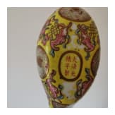 Seltener famille-rose-L&ouml;ffel mit Guangxu-Marke und aus der Zeit, China, 19./20. Jhdt.