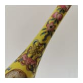 Seltener famille-rose-L&ouml;ffel mit Guangxu-Marke und aus der Zeit, China, 19./20. Jhdt.