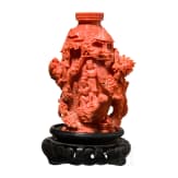 Fig&uuml;rlicher Korallen-Flakon, China, 20. Jhdt.