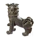 Ein Paar massive W&auml;chterl&ouml;wen aus Bronze, China, 20. Jhdt.