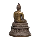 Sitzender Buddha aus Bronze, Thailand, 19. Jhdt.