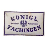 Vier Emailleschilder, darunter "Perutz Photo" und "K&ouml;nigl. Fachingen Mineralwasser", deutsch, 1920er Jahre