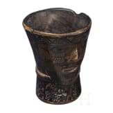 Ausgefallener h&ouml;lzerner Keru (Becher), Peru, fr&uuml;he Kolonialzeit, 16. Jhdt.