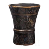 Ausgefallener h&ouml;lzerner Keru (Becher), Peru, fr&uuml;he Kolonialzeit, 16. Jhdt.