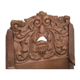 Kinderstuhl mit geschnitztem Maskaron, Elass, um 1700