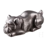 Liegende Bulldoge in der Art von Faberg&eacute;