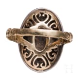 A 14ct gold rococo ring set with diamonds (circa 3.82ct), circa 1740