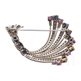 A 18ct white gold brooch set with diamonds
