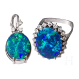 A 14 ct ring and a pendant with opal doublet and triplet with brilliants (approx. 0.72 ct)
