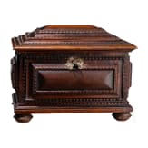 A German flame-banded walnut casket, 2nd half of the 17th century