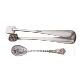 A pair of Russian silver sugar tongs and a tea spoon with troika, St. Petersburg. J. Olsonius for Gratchev, 1883 (sugar tongs) and circa 1900 (tea spoon)