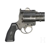 A Webley & Scott Mod. No. 4 MK 1 flare gun