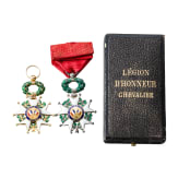 Zwei Ritterkreuze des Ordens der Ehrenlegion, 3. Republik, 1870 - 1946