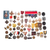 Kleine Sammlung von ca. 50 kaiserlichen Auszeichnungen