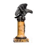 Tischadler auf gelber Marmors&auml;ule, 19. Jhdt.