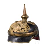 Oberleutnant Otto Zentgraf vom Train-Depot des III. AK - Helm M 1886 f&uuml;r Offiziere mit Paradebusch