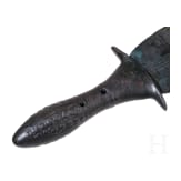 Archaischer Lorbeerblattdolch mit Bronzegriff, Luristan, 3. Jtsd. v. Chr.