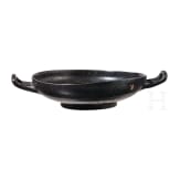 Schale (Kylix) mit schwarzem Glanzton&uuml;berzug, campanisch, 4. Jhdt. v. Chr.
