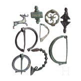 Neun Fibeln, eisenzeitlich bis r&ouml;misch, 6. Jhdt. v. - 3. Jhdt. n. Chr.