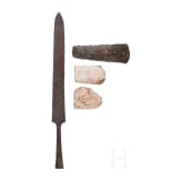 Zwei Steinbeile, ein Steinschaber und eine fr&uuml;hmittelalterliche Lanzenspitze, 3. Jtsd. v. Chr. - 8. Jhdt n. Chr.