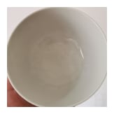Eisenrot bemalte Schale mit Flederm&auml;usen und Daoguang-Sechszeichenmarke, China, wohl aus dieser Zeit (um 1840)