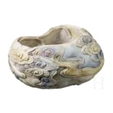 Kleines, seltenes, reliefiertes Wassergef&auml;&szlig;, China, wohl Qianlong-Periode, 18. Jhdt.