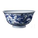 Blau-wei&szlig;e Drachenschale mit Yongzheng-Sechszeichenmarke, China, wohl Yongzheng-Periode, 18. Jhdt.
